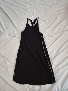 Aritzia TNA Dress